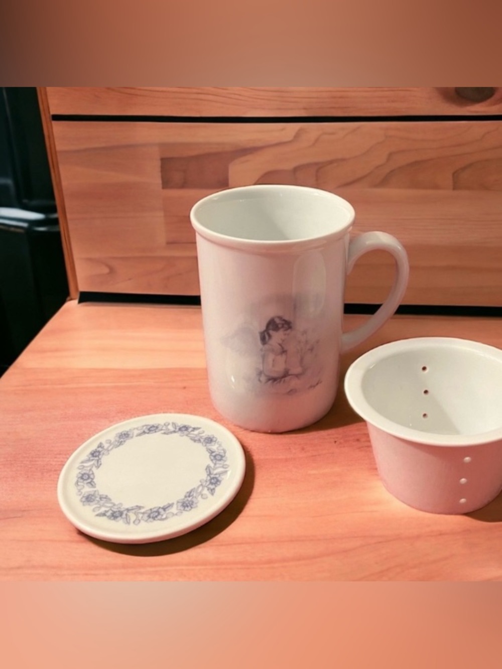 Sarah’s Angels Fine Porcelain Tea Mug with Lid Infuser Religion Spiritual